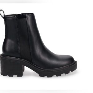 SO Elle Black Ankle Booties Size 8.5